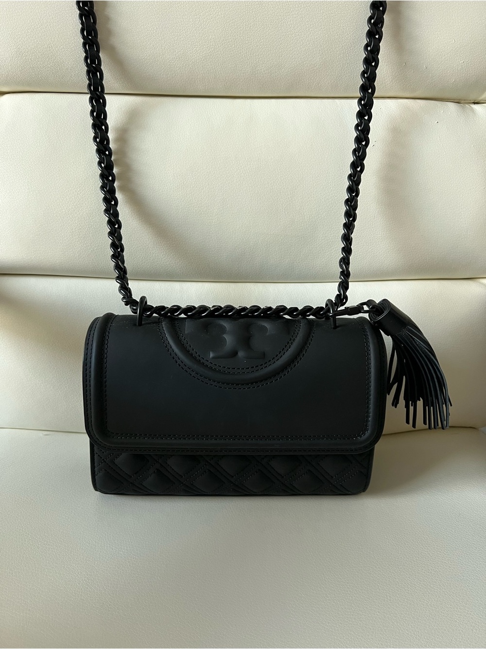 Tory Burch Black Quilted Logo Shoulder Bag with Chain Strap - Picture 6 of 6